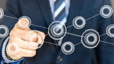 turn-on-2933016_1280